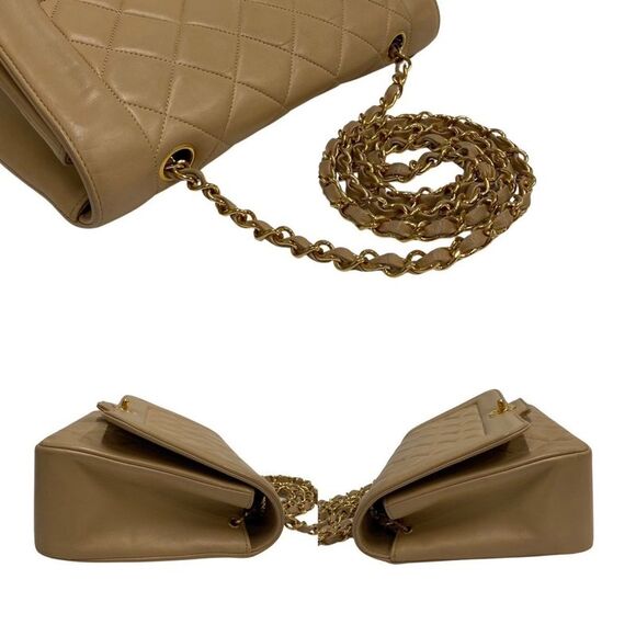 Chanel Diana Beige Leather Shoulder Bag (Pre-Owned) - Picture 4 of 9